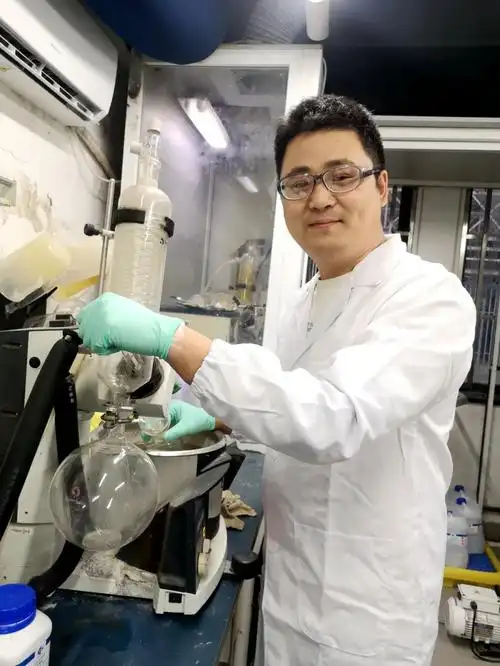 辞职读博科研是内心渴望985高校博士生两获突破