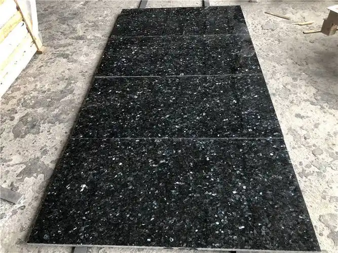 来自挪威的抛光翡翠珍珠花岗岩地砖 - buy emerald pearl granite