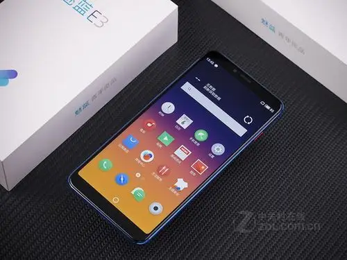 时尚又主流魅族魅蓝e3昆明1799起售