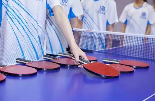 现今乒乓球培训机构鱼龙混杂,同样是放在培训班里训练,为什么有的小孩