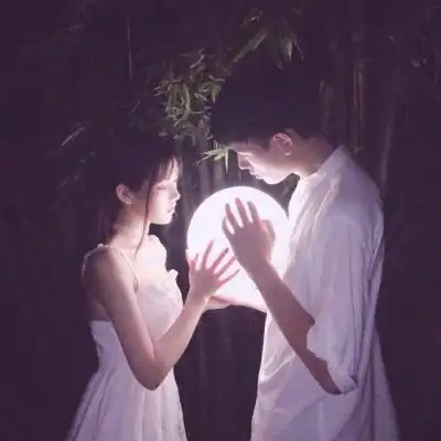 草莓/甜甜的恋爱/嫁给心爱的人_情侣头像_我要个性网