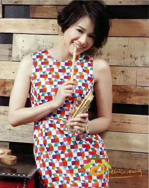 p>胡杏儿 i>(myolie wu) /i>,1979年11月6日出生于中国香港,香港女