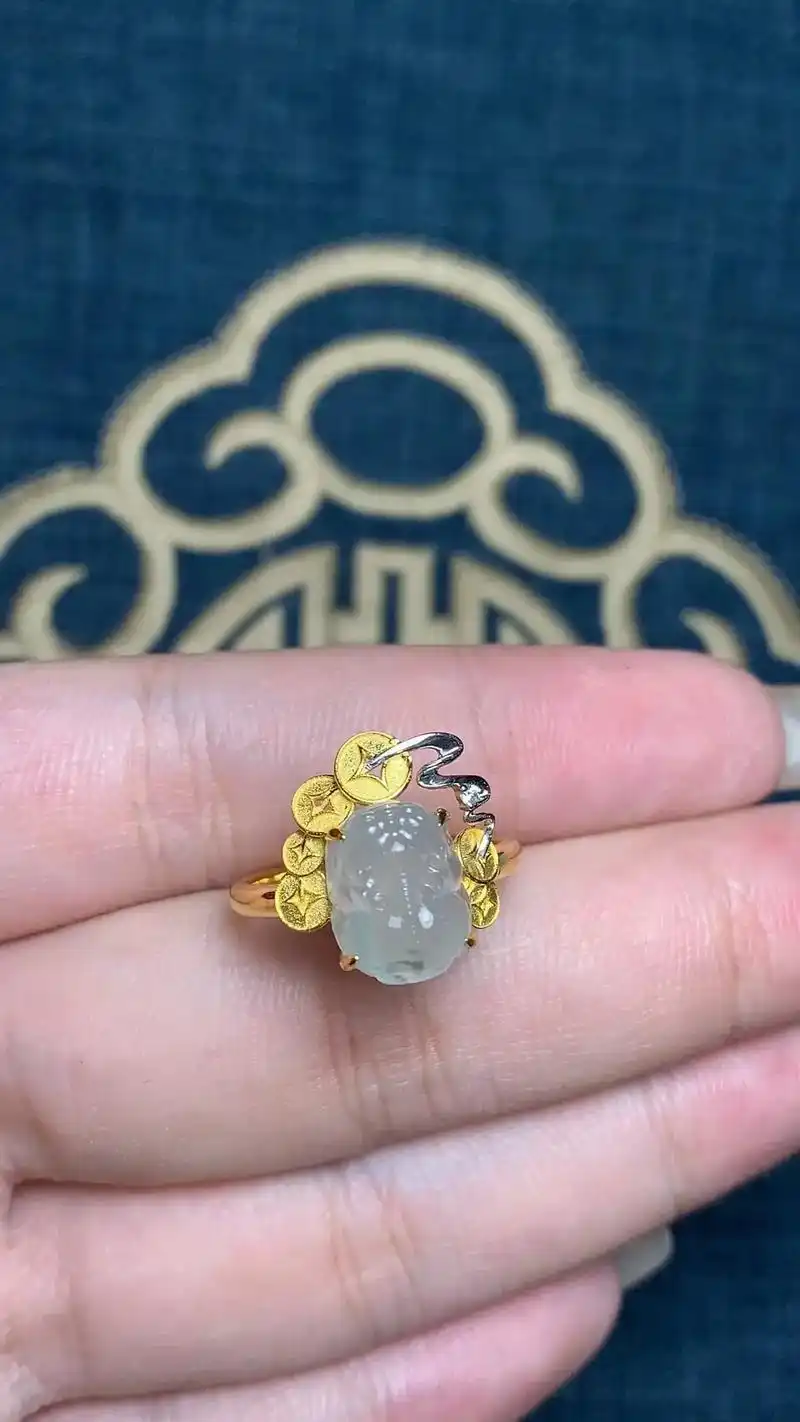 貔貅戒指 天然缅甸a货翡翠 小精品定制镶嵌 - 抖音