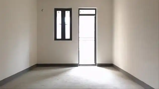 上海12平方米刀片房,以85万成交,网友:为了孩子读书,拼了!