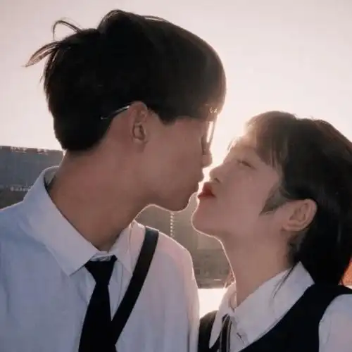 情侣头像真人学生专用