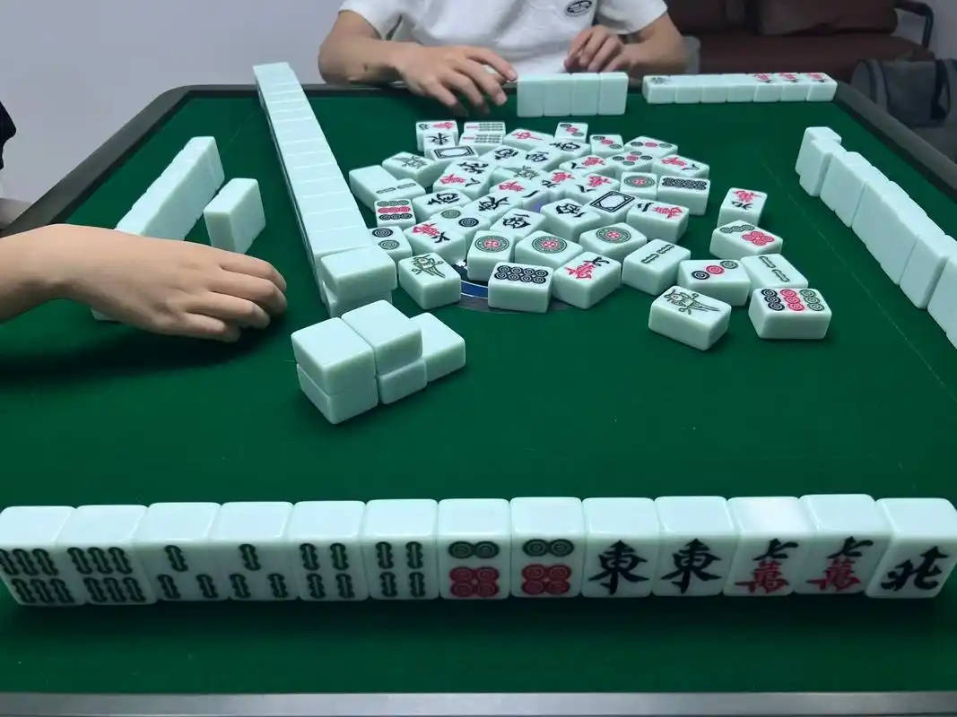 五一第一天:打麻将 五一第二天:打麻 - 抖音