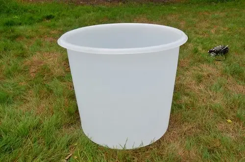 卓逸塑业 1000l塑料活鱼桶水桶养鱼桶虾桶养鱼箱水产运输.