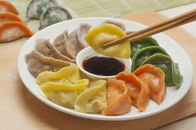 年夜饭里的"中国味道"——吃了饺子看了春晚才叫过年