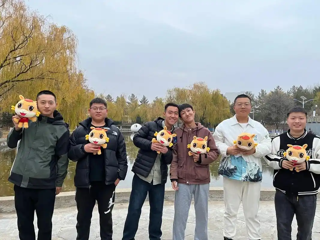 我们也有郡宝啦7215@李童學78 @肥肠炒面 @w - 抖音