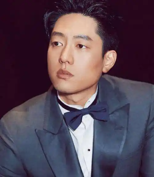 《回家的诱惑》:四位男女主全糊了,就剩男三大红大紫_凌潇肃_雷佳音