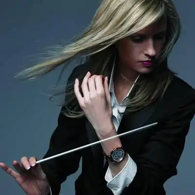 (清流)女指挥家们简直帅到飞起!