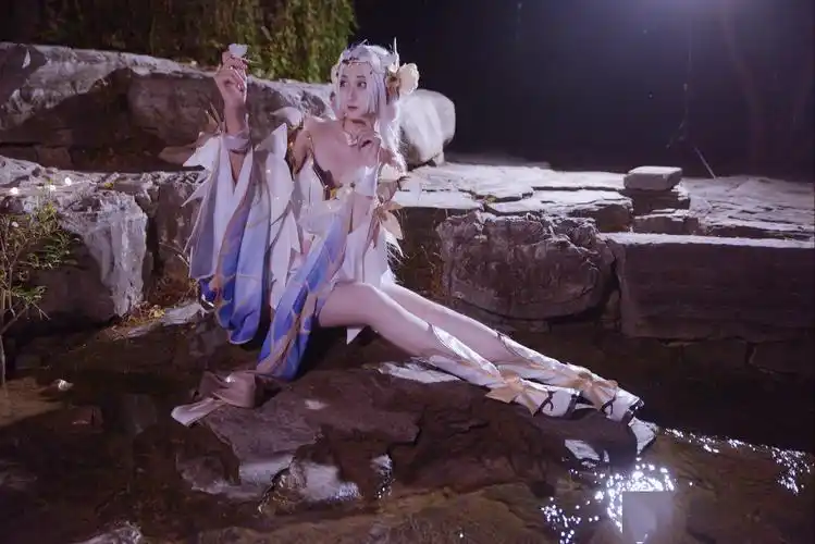 王者荣耀 金色仲夏夜之梦貂蝉cosplay