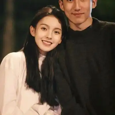 2021最火爆微信情侣头像