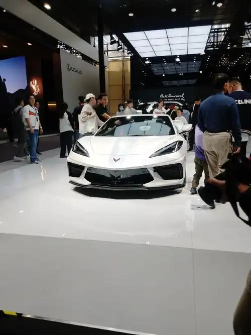 全dou是靓车 广州琶洲#车展现场 - 抖音