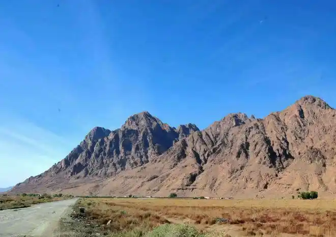 走进阴山了解阴山