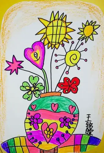 好漂亮的作品《花与花瓶》