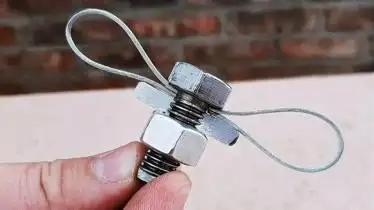 钢丝绳两端用这种方法固定我都没见过太实用了