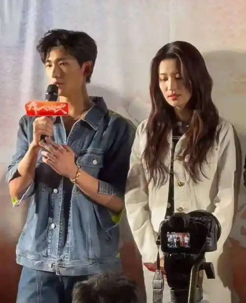 每次王楚然来到男方所在的酒店,都是杨洋的助理下来接她