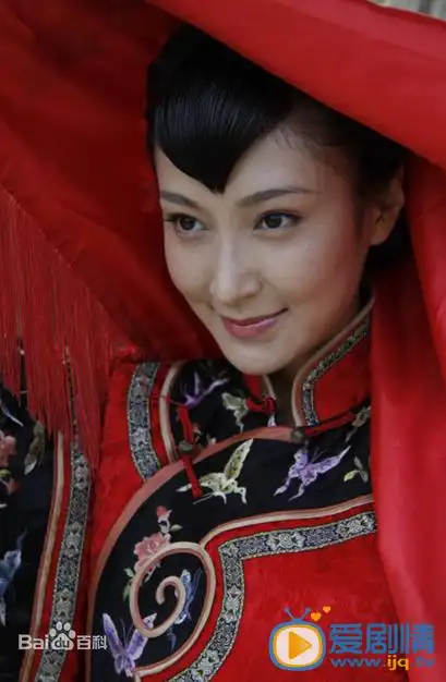 殷飞个人资料简介_殷飞图片写真_生活照_家庭背景-明星库