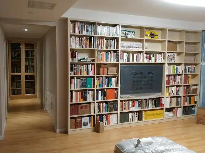 搬家,客厅整成书房