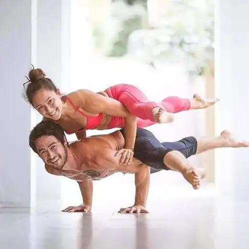 双修姿势如果仅仅凭一方努力,再好的姿势都是索然无味