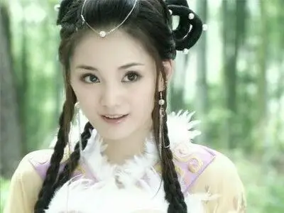 白雪,馨子饰,出自电视剧《活佛济公》