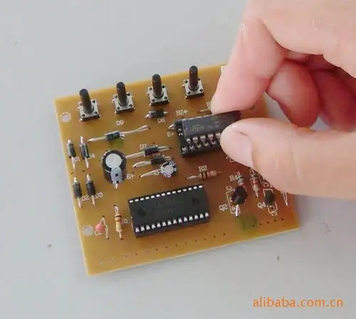 批量承接pcb板加工,焊接加工,插件,电子组装.