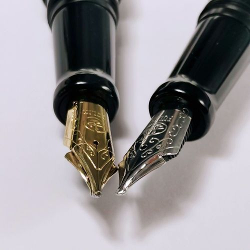 新款研锋活塞手工打磨特大铱粒 26尖双用层钢笔 书法 钢笔 长刀研