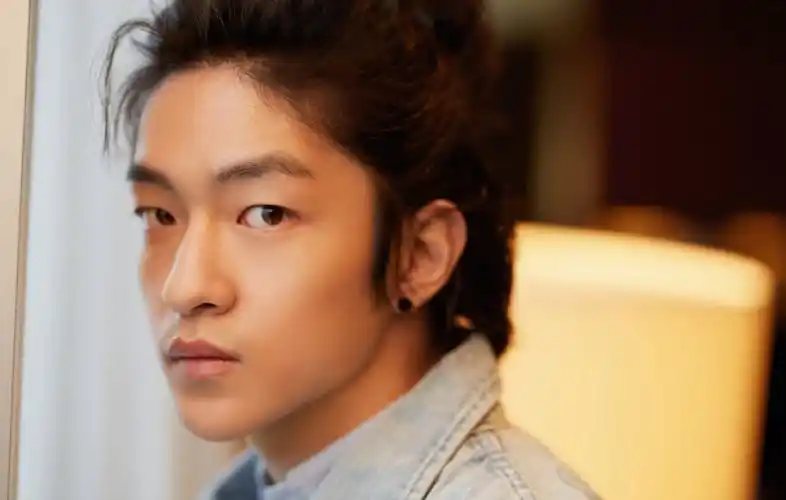 屈楚萧青春帅气活动写真图片36