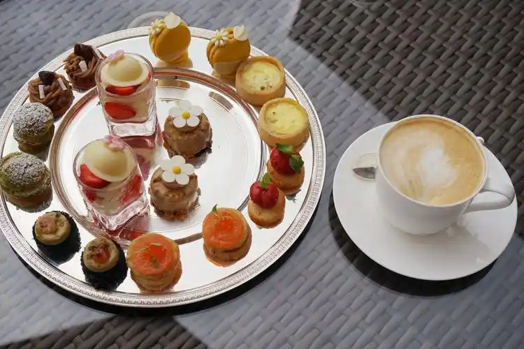 永不褪色的沪上地标 费尔蒙和平饭店的传奇(法国套和沙逊套)