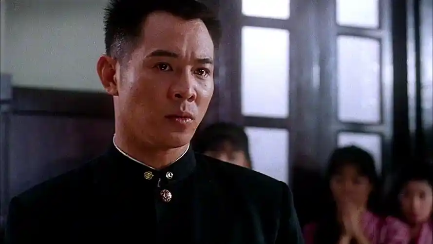 《精武英雄》李连杰最好看的电影,载入历史教科书