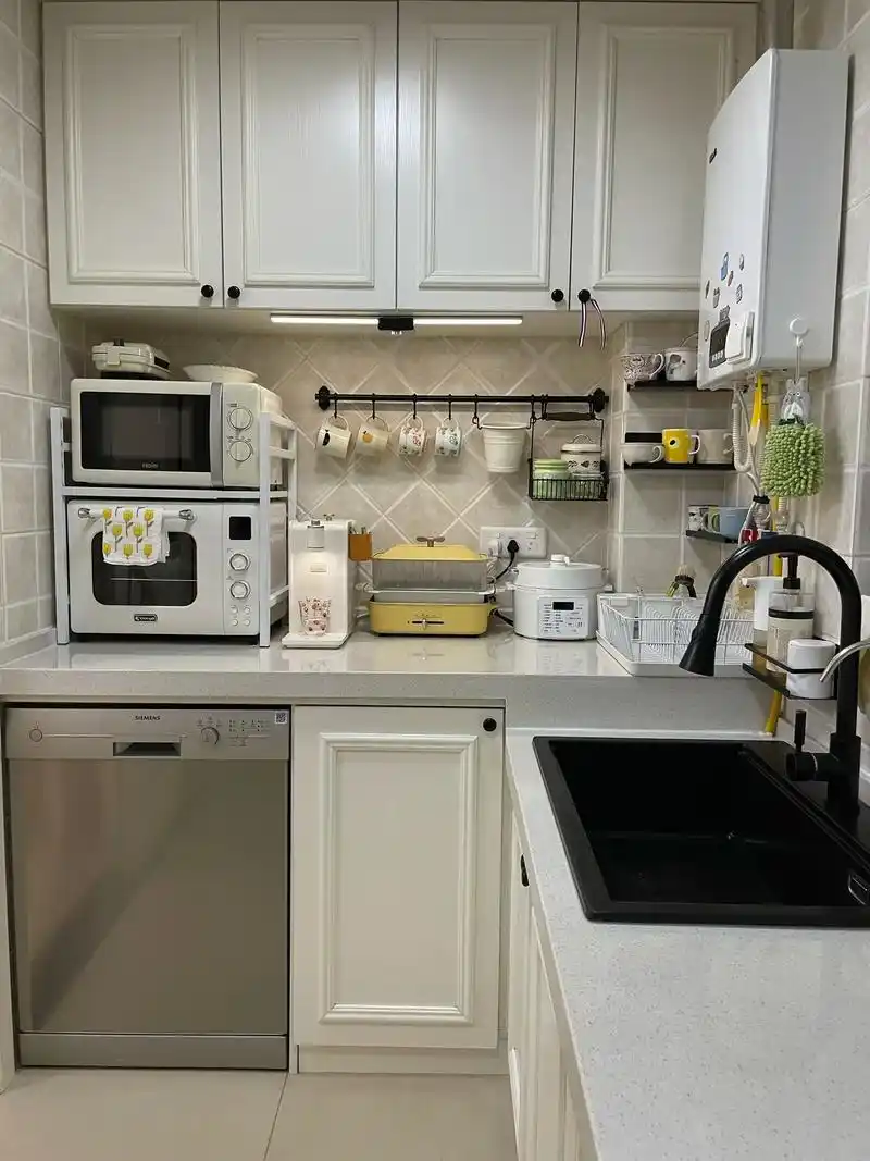 用了五年的厨房 干净又治愈.我的厨房已经使用五年了,每天都要 - 抖音