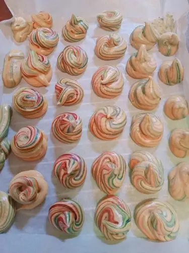 神马炸鸡做的独角兽蛋白糖