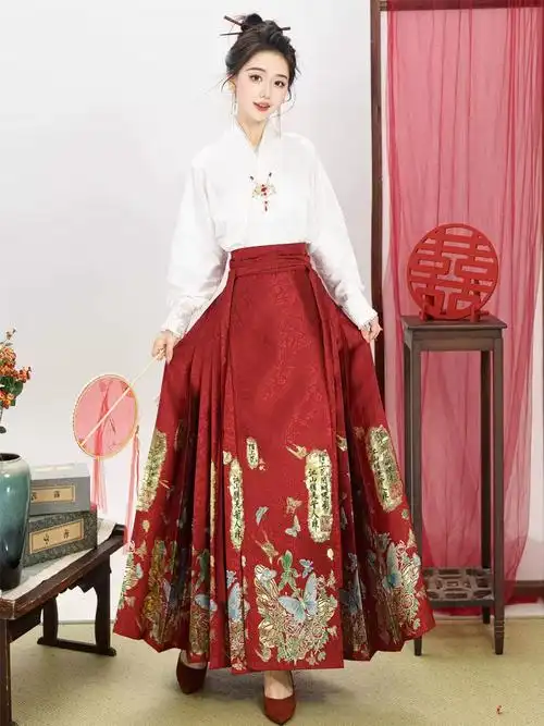 明制汉服马面裙织金妆马面裙搭配国风新中式高级感显瘦日常通勤裙