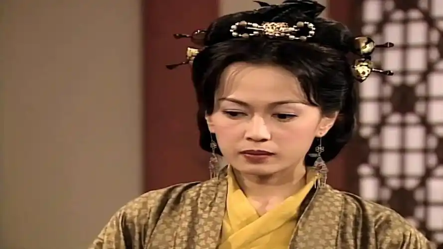 寻秦记:朱姬怀了嫪毐的孩子,结果嬴政要她喝药打掉,太狠了!