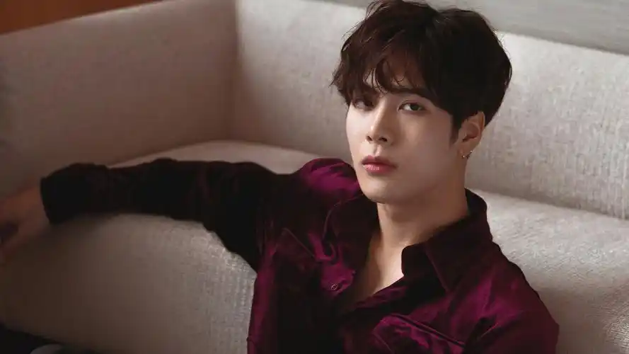 明星风尚 王嘉尔壁纸【1】