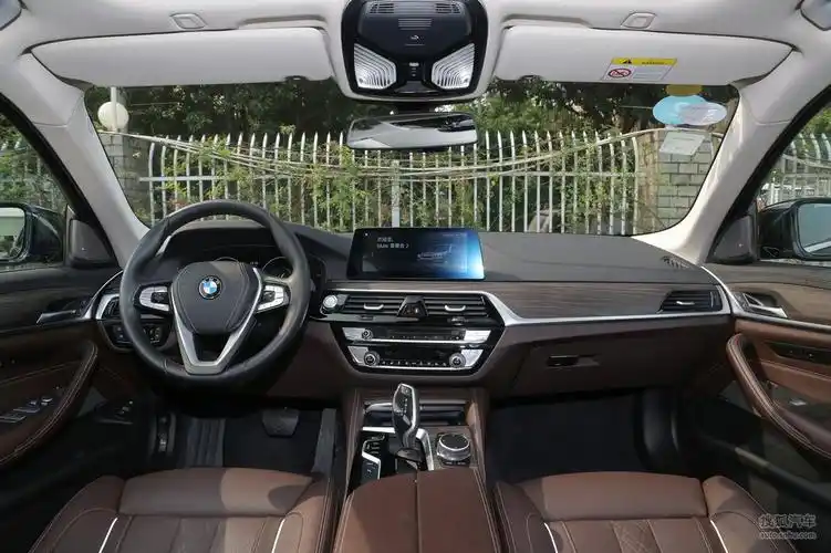 【 宝马5系新能源高清图片】_黑色/摩卡色_内饰_搜狐汽车网