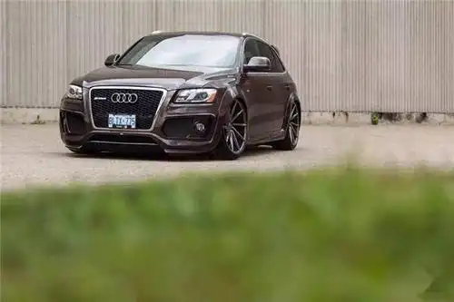 奥迪q5改装气压避震 卓尔不群的低趴姿态