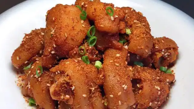 厨师长教你孜然猪蹄的家常做法,步骤详细,香辣入味下酒又下饭