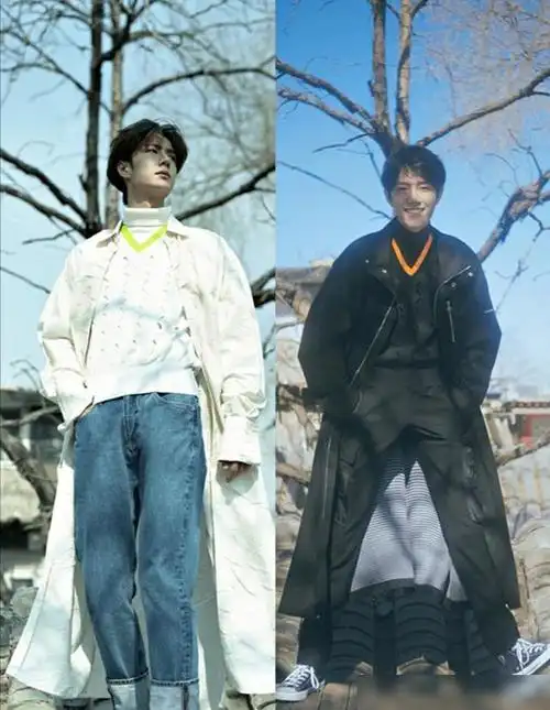 王一博肖战撞衫太多同款衣服多到不计可数同款不同色似情侣款