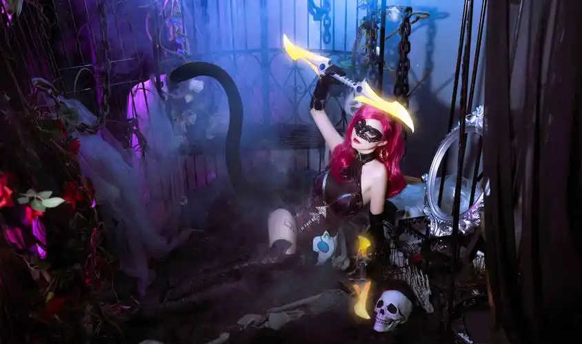 阿珂暗夜猫娘cos