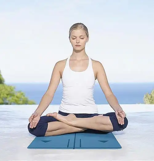 瑜伽身印式,有效缓解便秘!