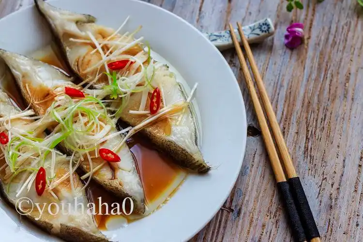 清蒸比目鱼做法大全,清蒸比目鱼怎么做好吃,清蒸比目鱼的做法 - 鲁菜