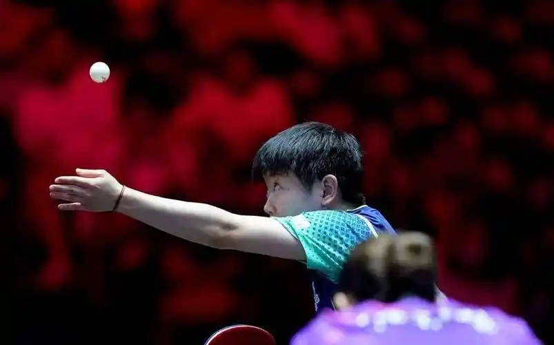 有人认为,国外选手可能会在比赛中耍手段,如打擦边球或使用小动作干扰