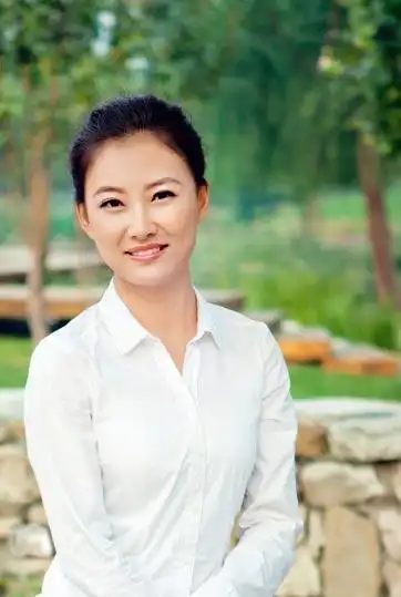 我要分享 杨阳 杨阳,中国传媒大学播音与主持艺术专业,东华理工大学