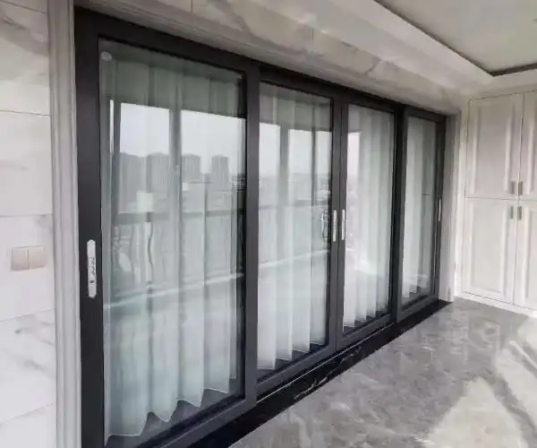 阳台装推拉门好不好 阳台装推拉门多少钱