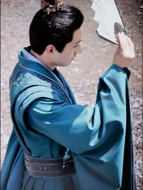 洛子商#93#刘学义长风渡#@mr_刘学义xueyi_holic·刘学义的微博视频