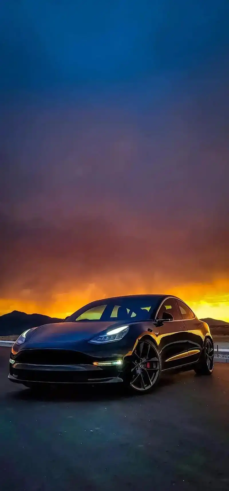 特斯拉的壁纸可以了要的大佬自取