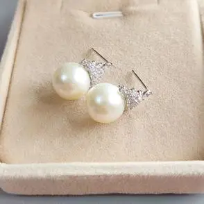 天然淡水珍珠耳钉强光珍珠经典冰雪女王耳环耳饰高档礼品送女友