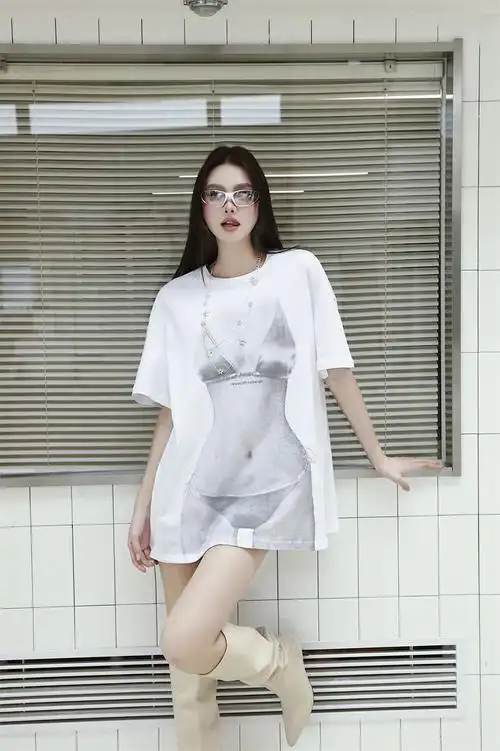 实拍 透视效果t恤 - 17网